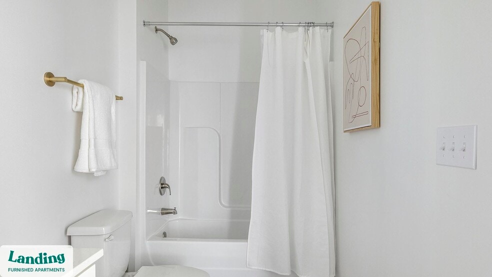 Building Photo - 2708 Old Lebanon Pike