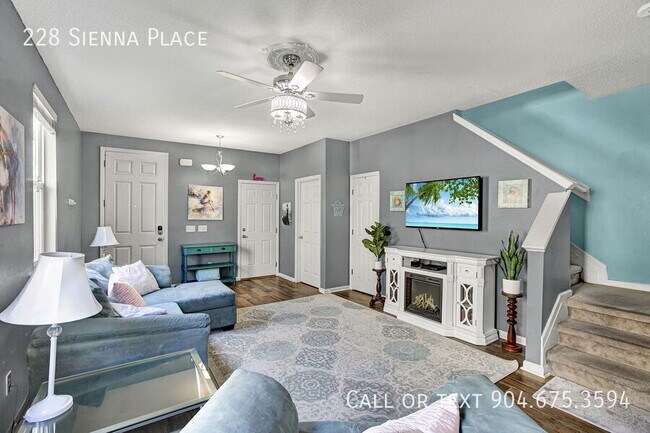 Building Photo - 228 Sienna Pl