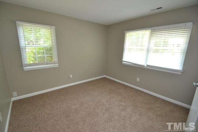Building Photo - 7801 Fairmont Ct