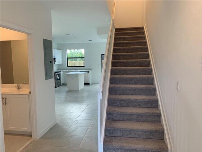 Building Photo - 28730 SW 132nd Ct