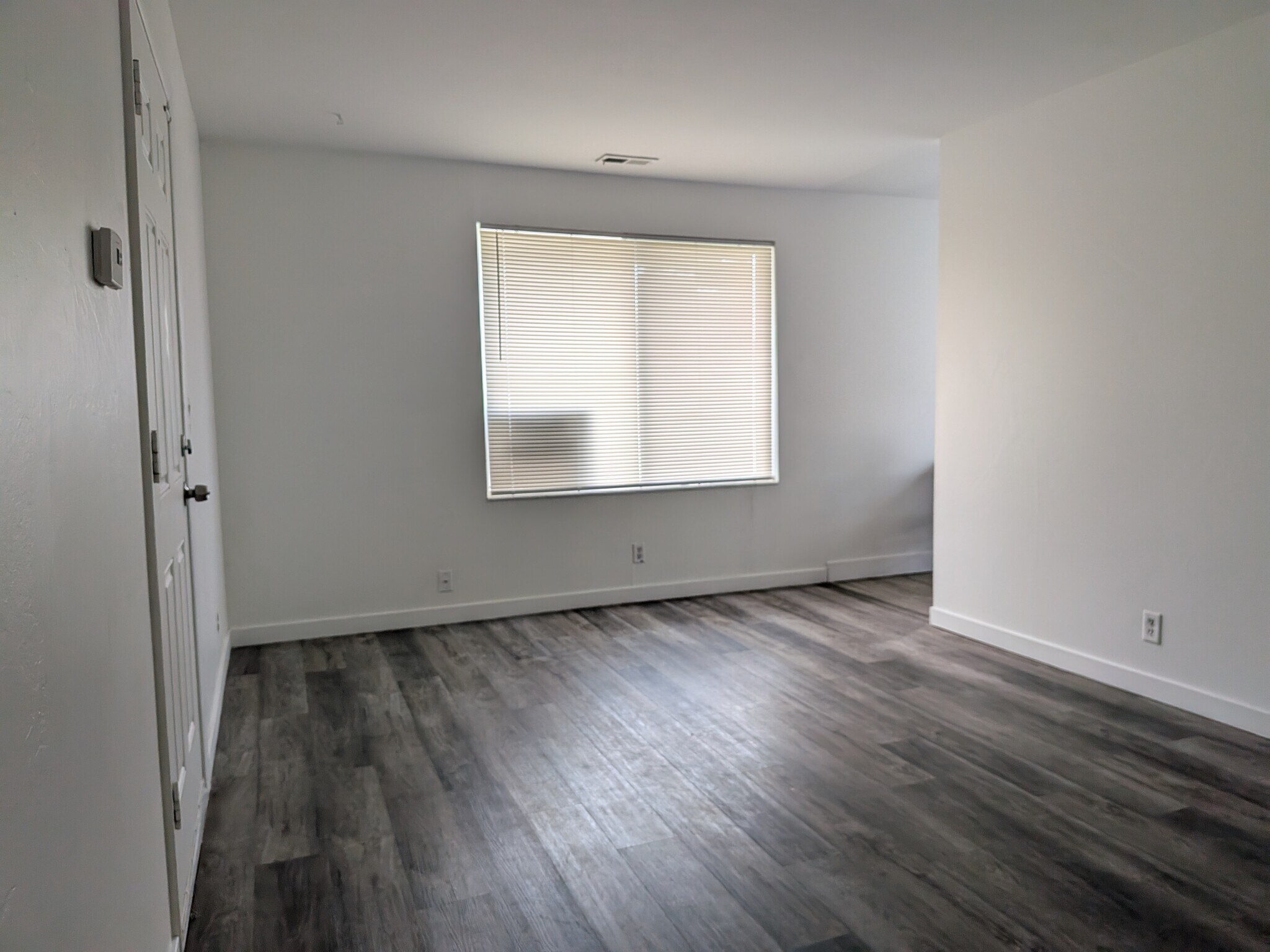 Building Photo - 595 W Tiffany Town Dr