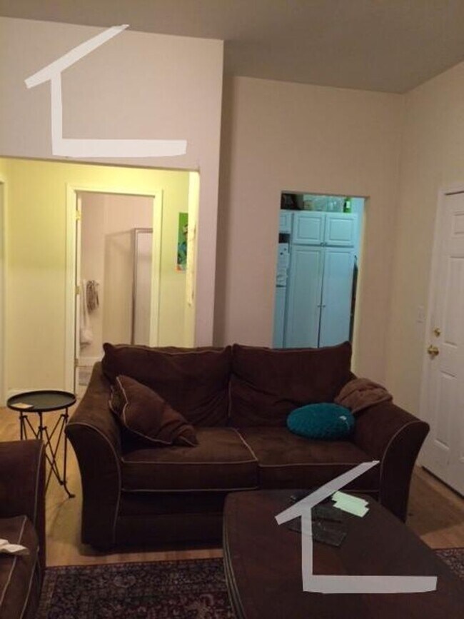 Building Photo - UniQue BU East Apt. For you 9/1/26