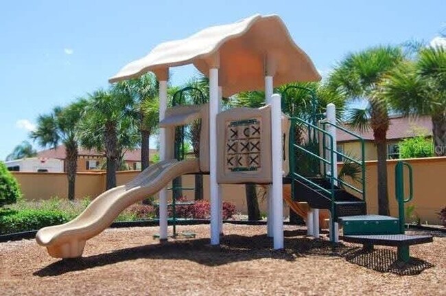 Building Photo - 448 Miramar Ave