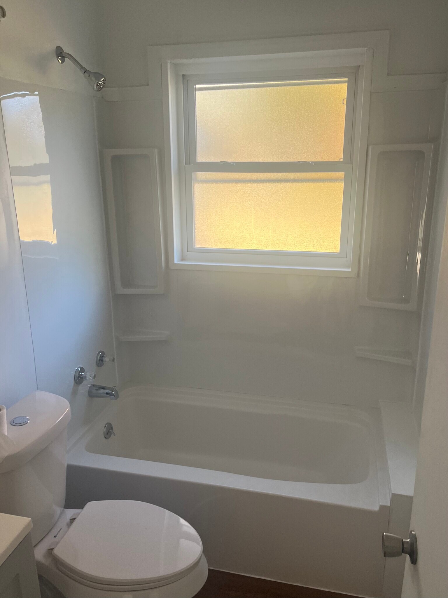 Building Photo - 106 Larry St