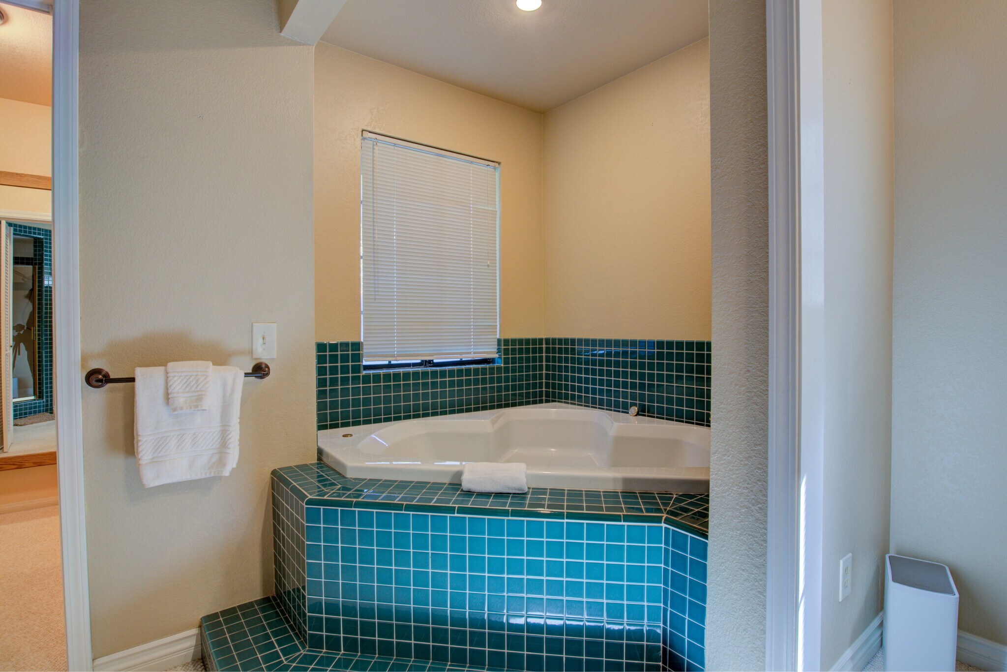 Building Photo - 33180 Vino Way