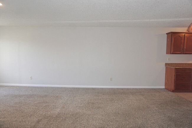 Building Photo - Winter Ridge Condo