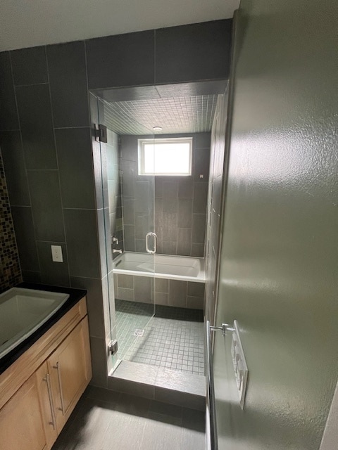 Master Bath - 2840 W 26th Ave