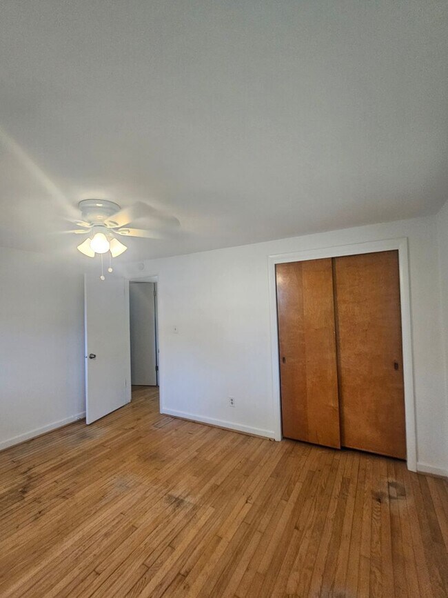 Building Photo - 7022 Gardner Dr