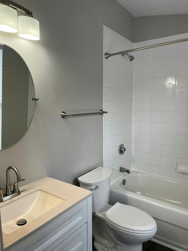 Building Photo - 30206 Swinford Ln