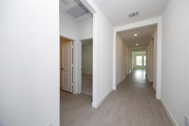 Building Photo - 2220 Pommel Ln