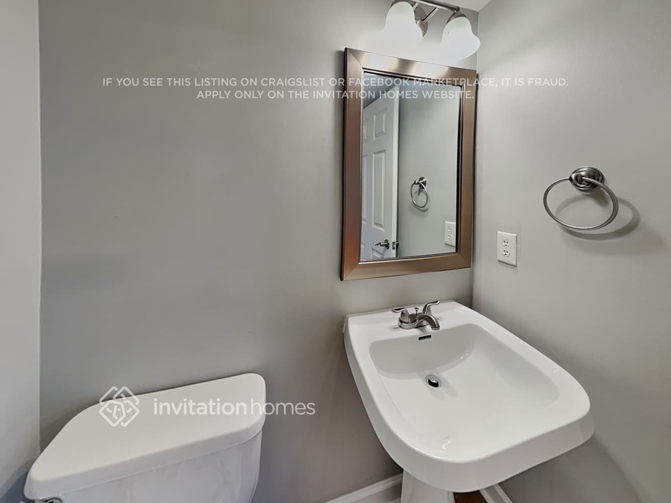 Building Photo - 16119 Amber Field Dr