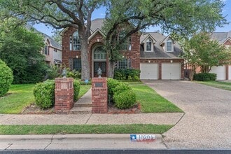 Building Photo - 10204 Prism Dr