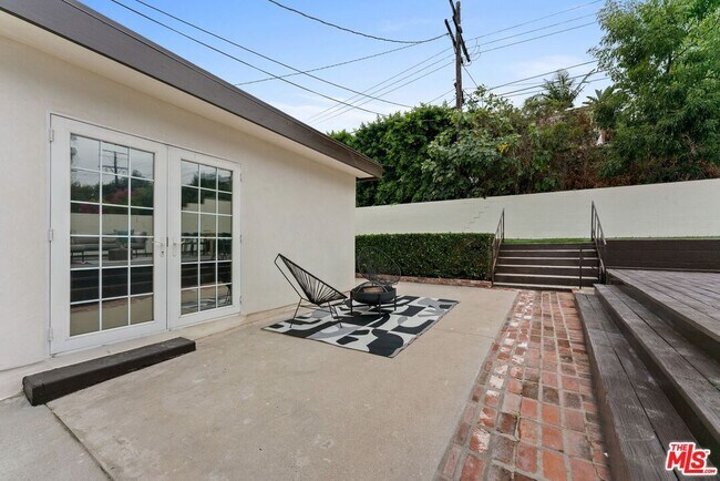 Building Photo - 5192 Orange Pl