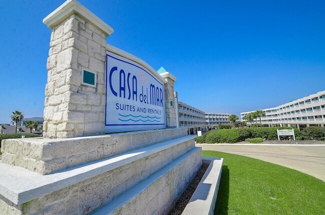 Building Photo - 6102 Seawall Blvd