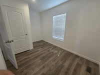 Building Photo - 4650 E Lake Mead Blvd