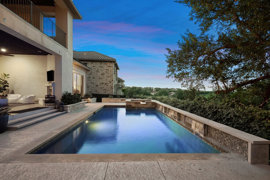 Building Photo - 4113 Sugarloaf Dr