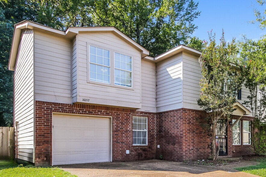 Building Photo - 10217 Cottage Farms Dr