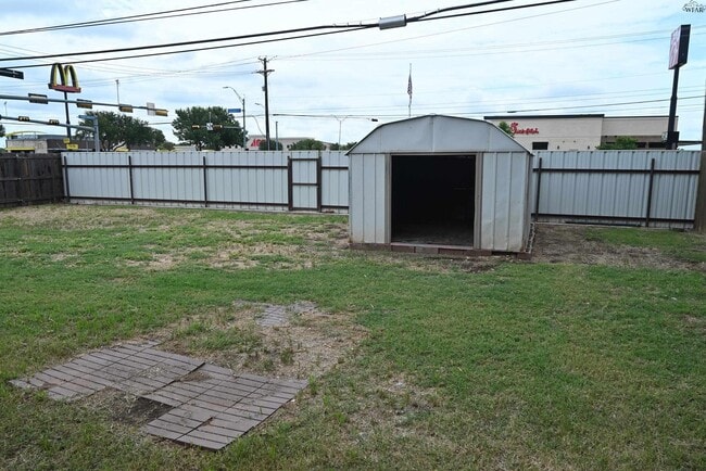 Building Photo - 4103 Beard Ave
