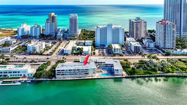 Building Photo - 6484 Indian Creek Dr