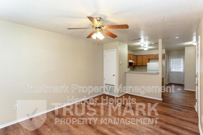 Building Photo - 2710 Vernice Loop