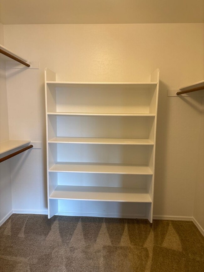 Building Photo - Home For Rent- Sunset Vista