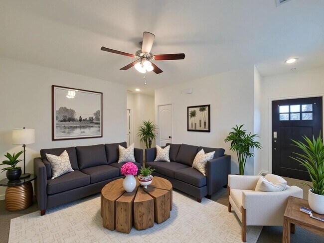 Building Photo - 31351 Horseshoe Meadow Bend Ln