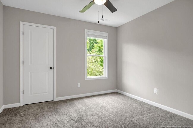 Building Photo - 1152 Elk Knob Trl