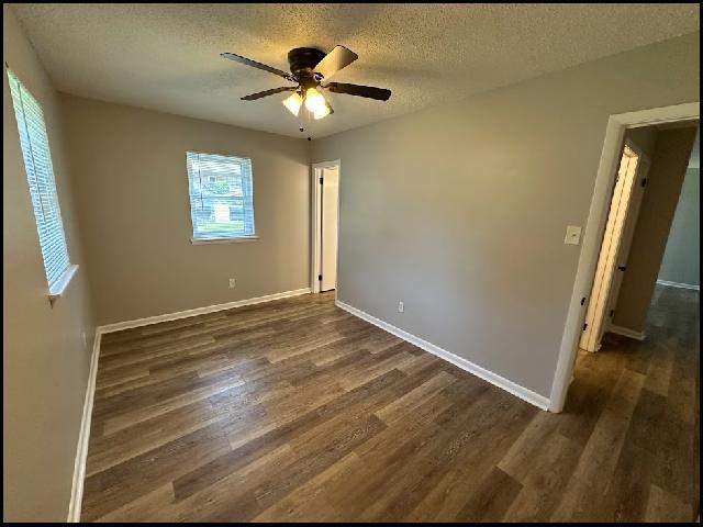 Building Photo - 7409 Skylark Dr
