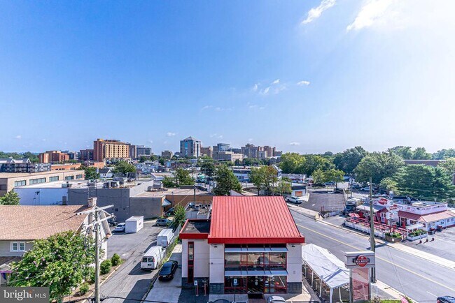 Building Photo - 3409 Wilson Blvd