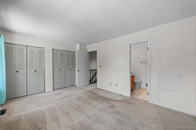 Building Photo - 6 Cumberland Ct