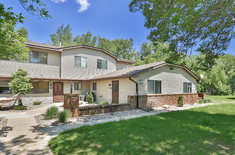 Building Photo - 1271 Greenbriar Ct