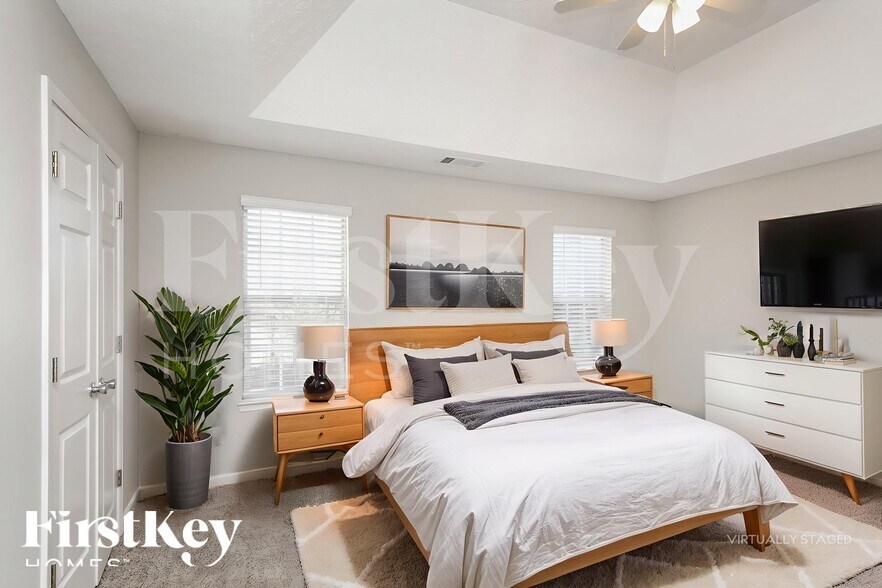 Building Photo - 4673 Devencrest Ln