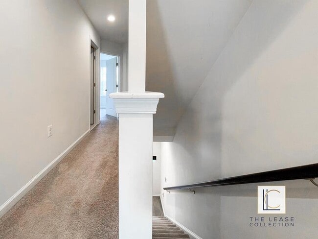 Building Photo - 9616 Wesbourne Dr