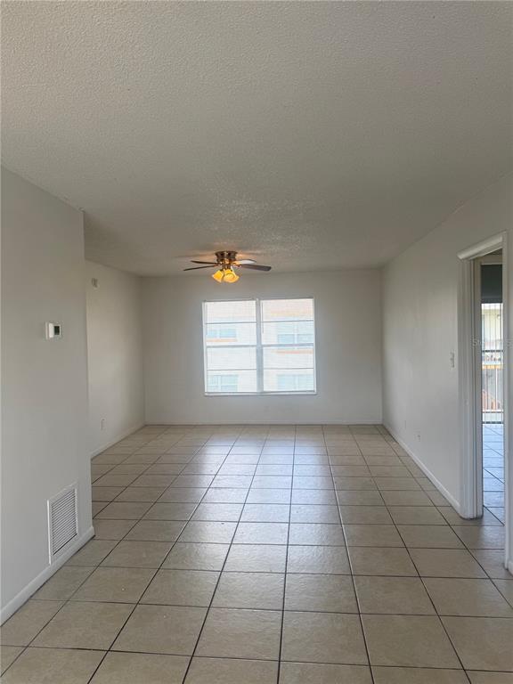 Building Photo - 1807 Michigan Ave