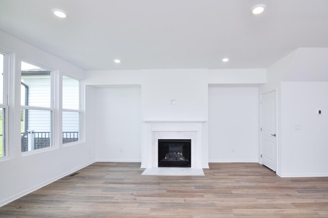Building Photo - 5559 E Spaniel Dr