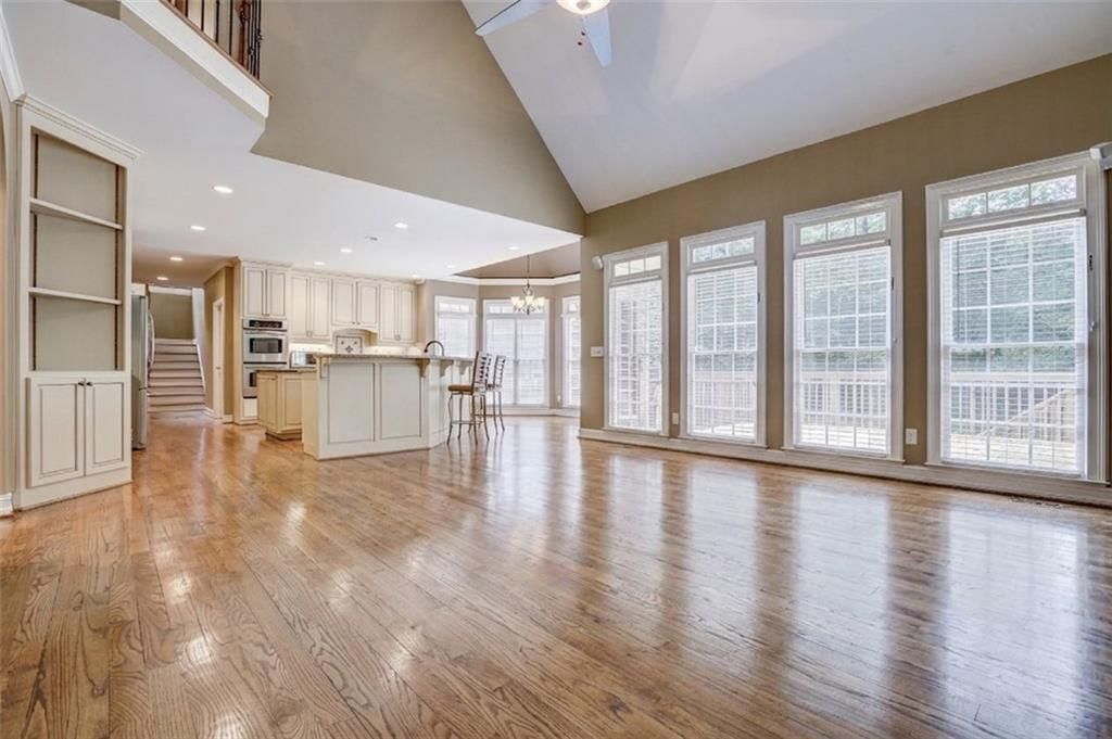 Building Photo - 9485 Nesbit Lakes Dr