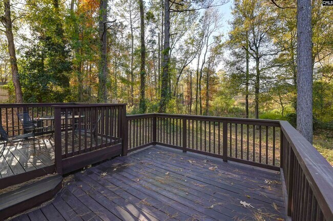 Building Photo - 100 Woodspur Rd