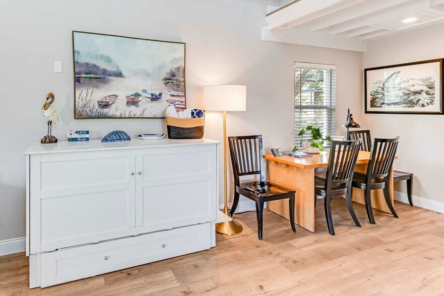 Building Photo - 510 E King St