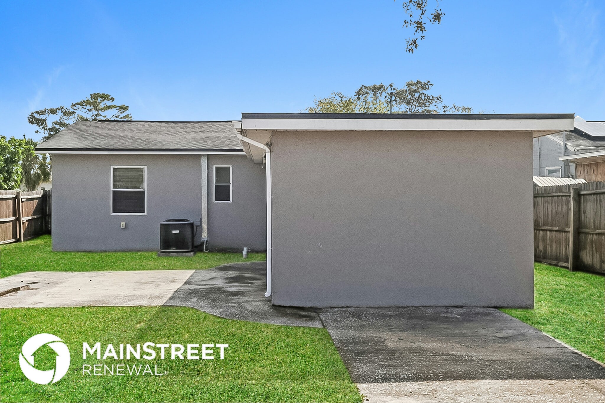 Building Photo - 4917 Emerson Ave S