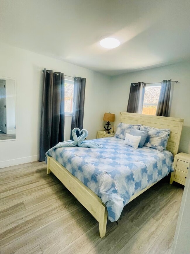 Building Photo - 237 2nd Rd