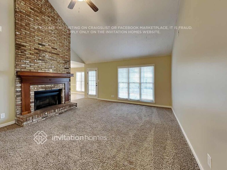 Building Photo - 115 Silver Springs Dr