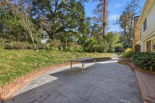Building Photo - 602 Middlebrooks Cir