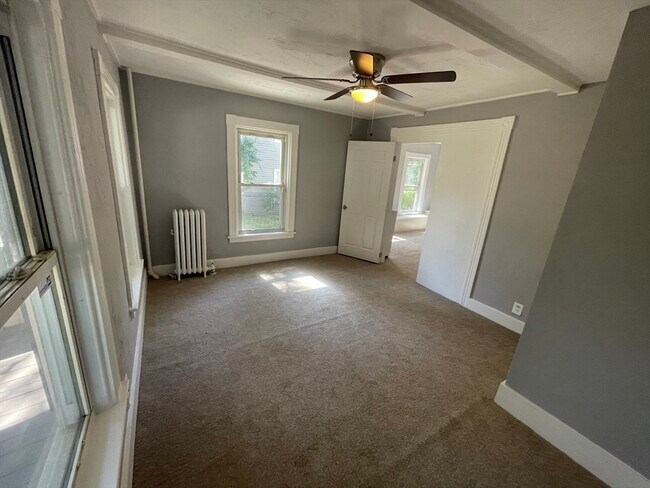 Building Photo - 78 Birch St