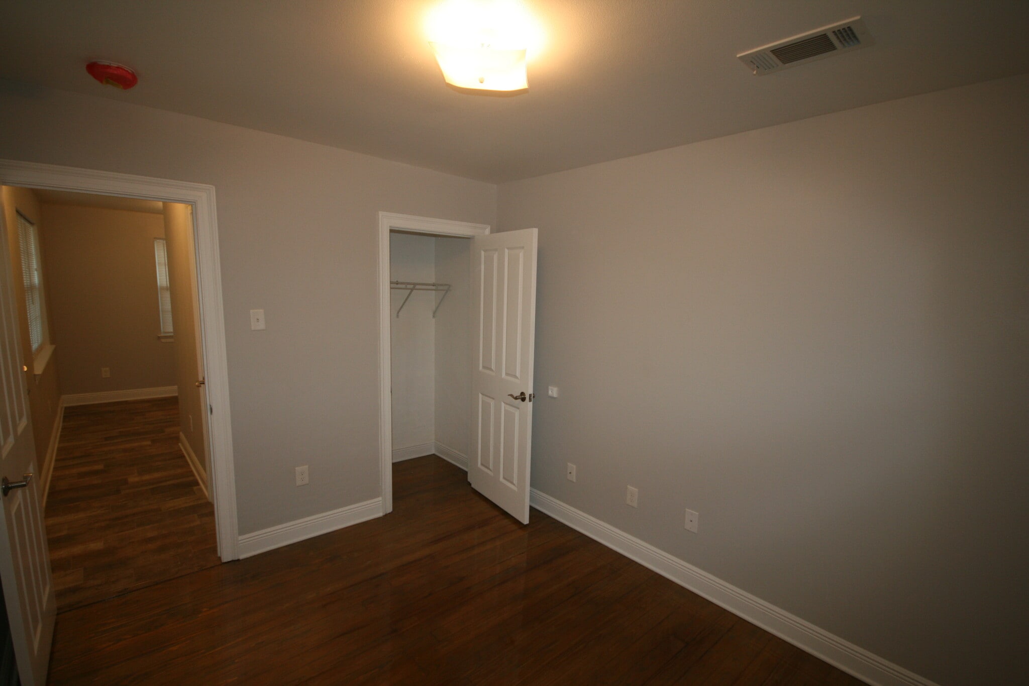 Building Photo - 718 16th St