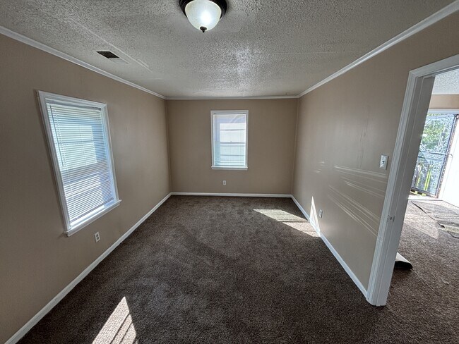 Building Photo - 5122 Pickett Cove