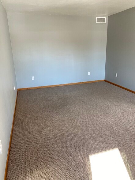 Building Photo - N3236 WI-76