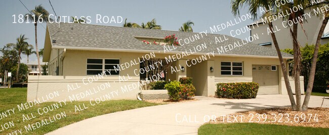 Primary Photo - Fort Myers Beach Sailboat Access Home in t...