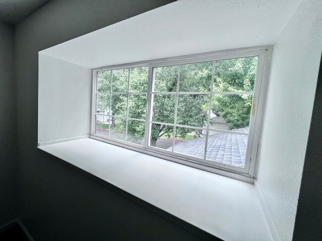 Building Photo - 7534 Whimbleton Way