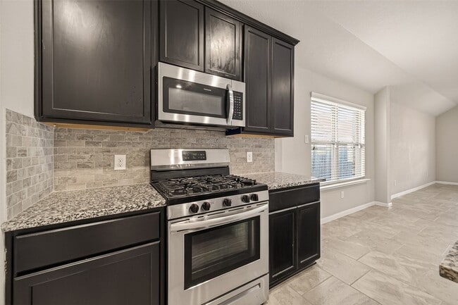 Building Photo - 12623 City Village Ln