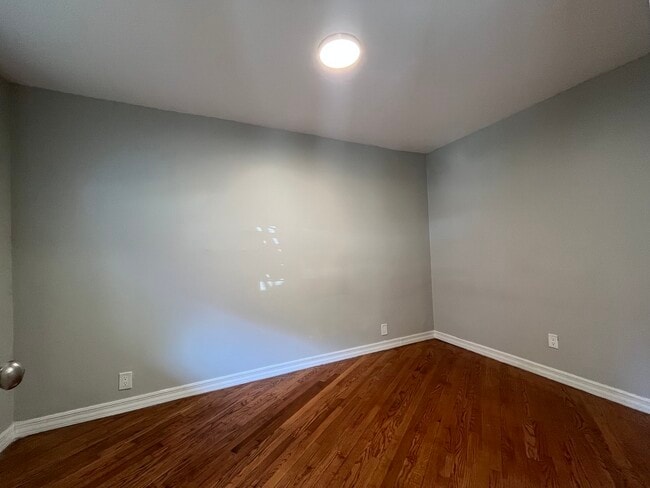 Building Photo - 2163 N Talman Ave